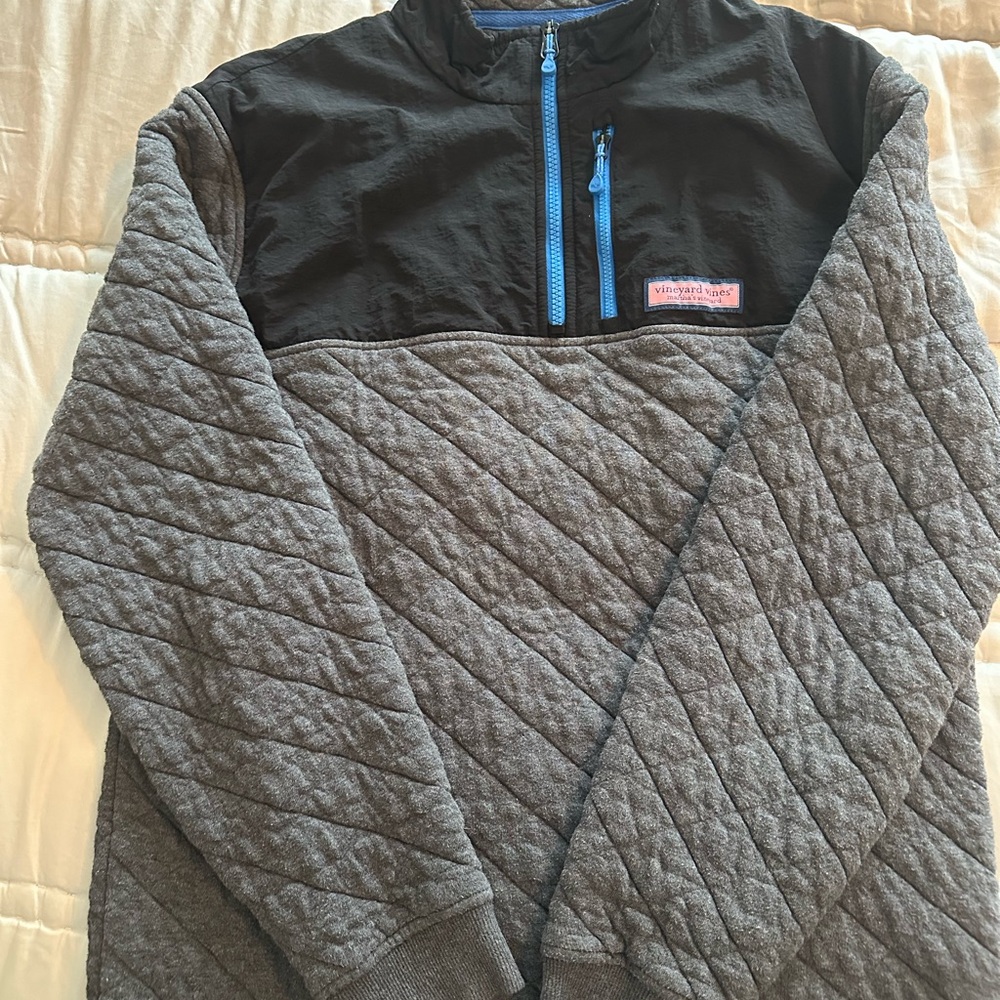 Vineyard Vines Quilted Pullover with Blue Trim